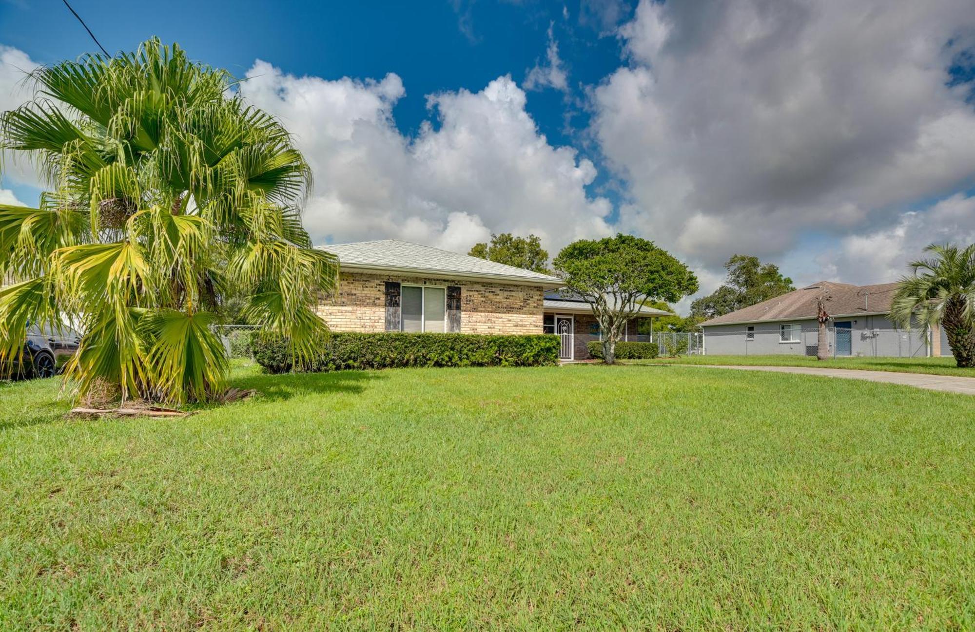 Spring Hill Retreat With Heated Pool And 4-In-1 Grill Vila Exterior foto